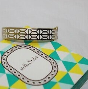 NWT STELLA‎ AND DOT BREEZE BLOCK  ENAMEL BRACELET WHITE